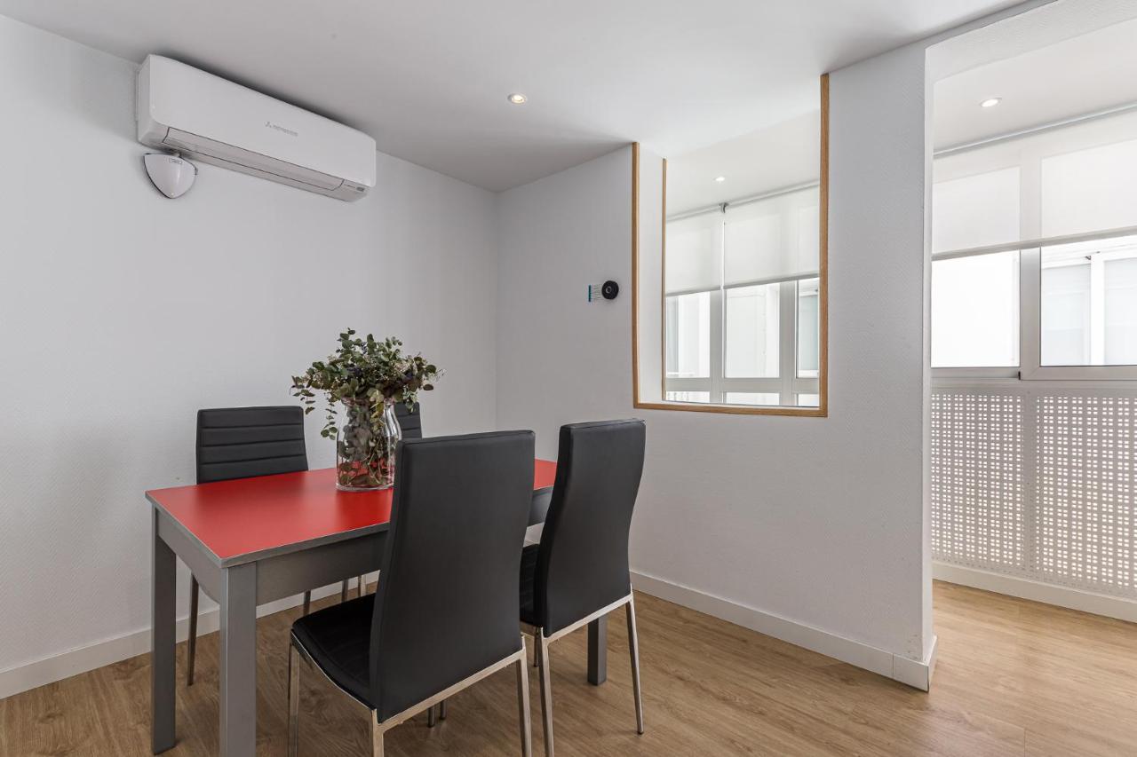Waou Apartamentos En Sol Confort 2 Madrid Exterior photo